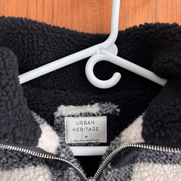 Urban Heritage Black White Buffalo Plaid Sherpa Fleece 1/4 Zip Pullover Size M - Picture 10 of 12